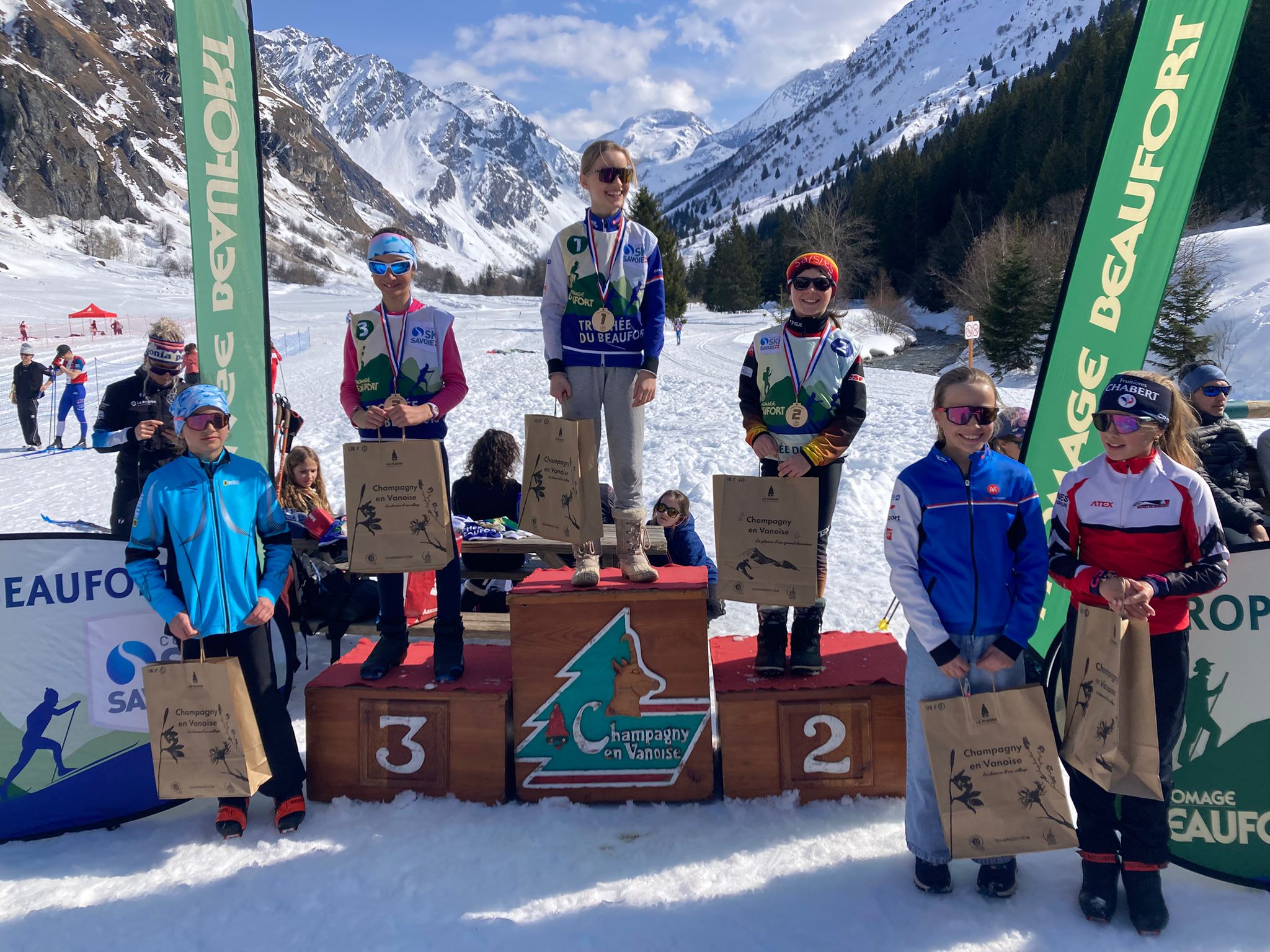 podium_U11F.jpeg
